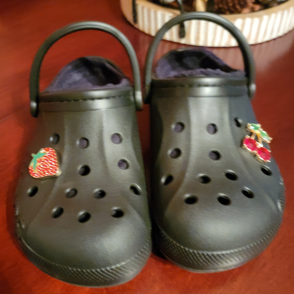 CROCS Baya Lined Clog with Jibbitz